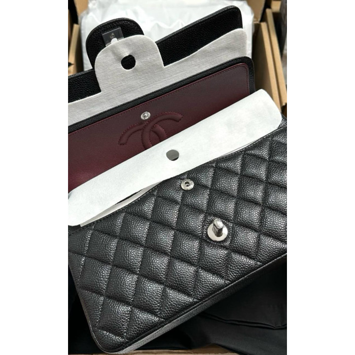 Сумочка Chanel Classic Flap Medium