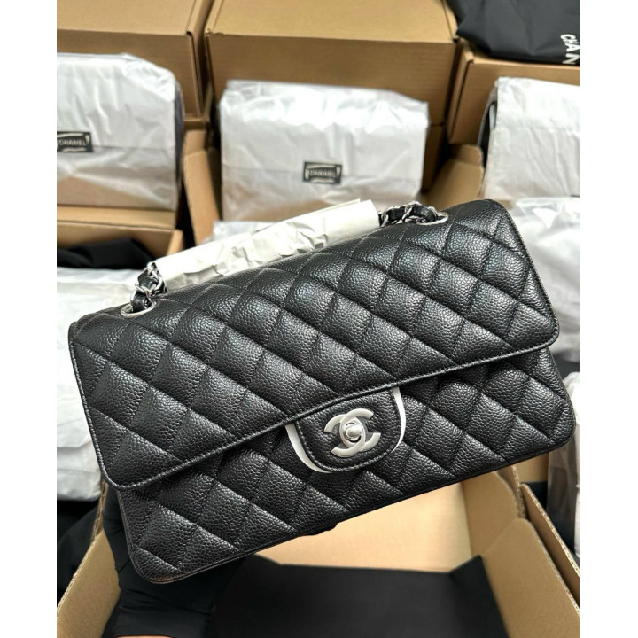 Сумочка Chanel Classic Flap Medium