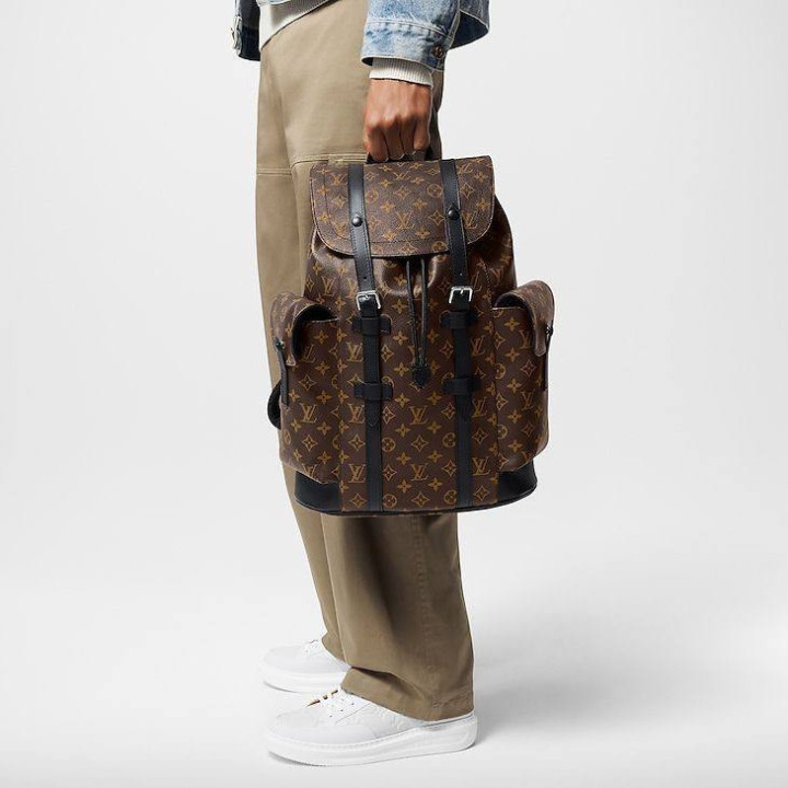 Сумка Louis Vuitton Christopher