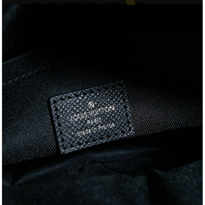Сумка-месенджер Louis Vuitton 26см
